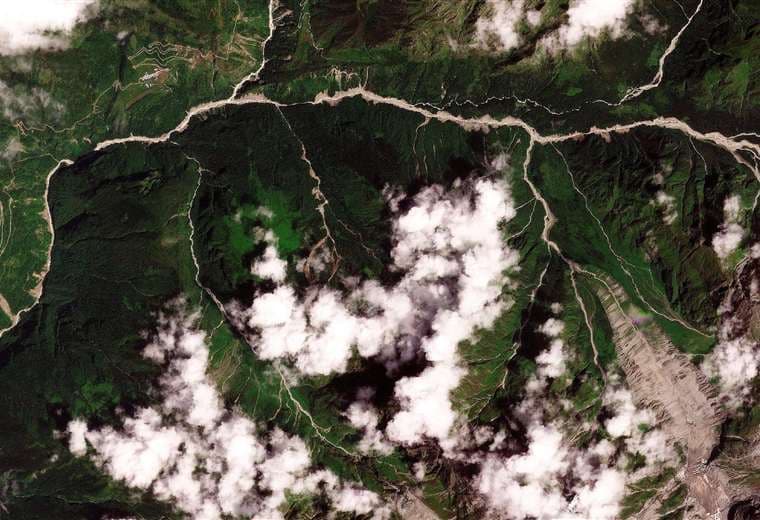 ¿Qué es el colapso glaciar que causó la repentina y devastadora avalancha en Nepal?