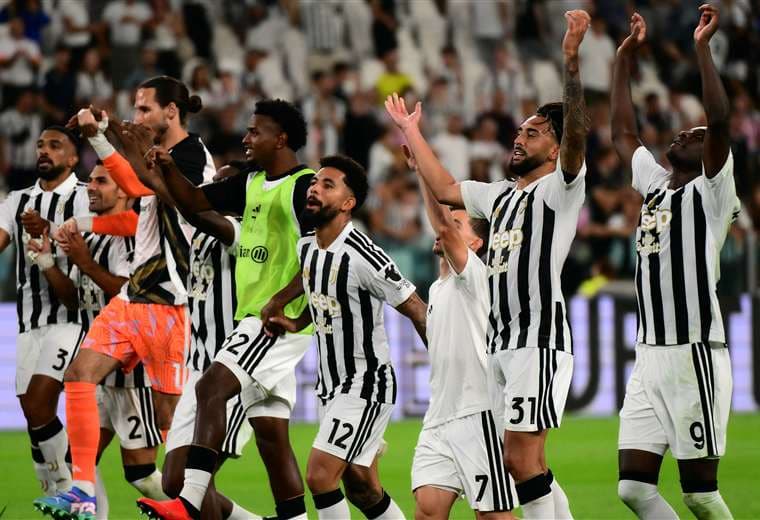 Juventus vence pero no convence; la Fiorentina es humillada en su centenario