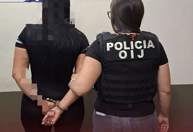 Ordenan suspender a maestra por presunto abuso sexual contra alumno en Cartago