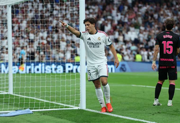 Real Madrid se da un festín ante el Málaga y es líder de LaLiga