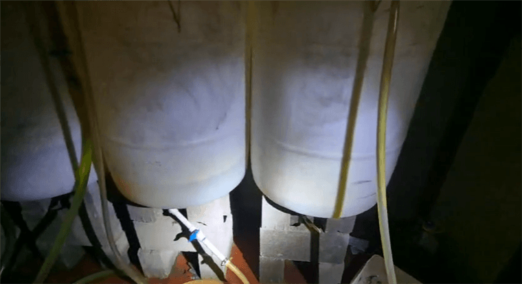 Descubren casa llena de diésel: decomisan 1.500 litros y detienen a sospechoso en Esparza