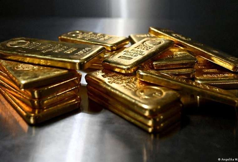 ¿Por qué el Banco Central de Rusia está vendiendo su oro?