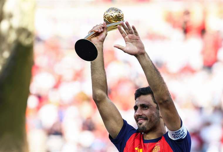 Rodri da el "sí" al Barcelona para negociar con el Manchester City