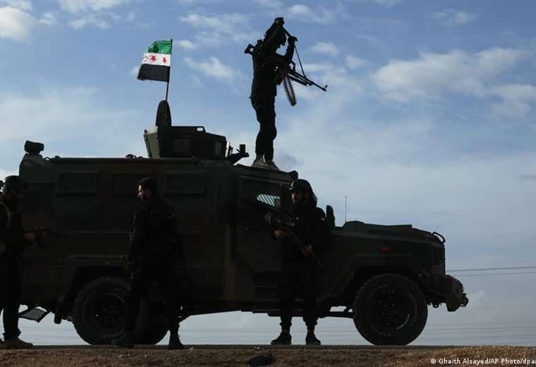 Once muertos en una explosión en puesto militar en Siria