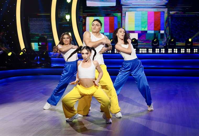 Antuan Fallas y Alhanna Morales ganan premio a la 'Pareja Wow' en primera gala de MQB 3