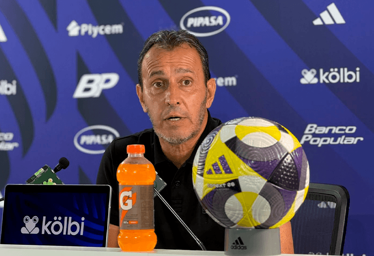Fernando Batista: "Esto es fútbol y yo no tengo presión"