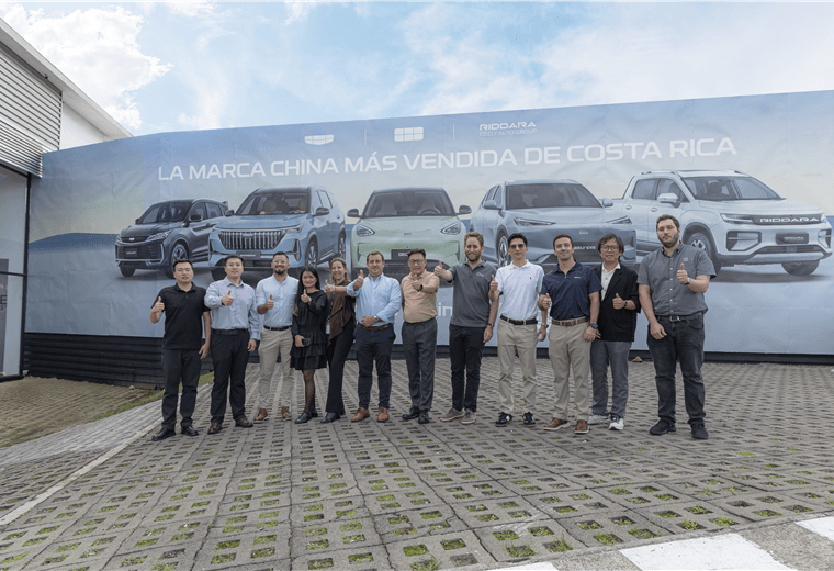 Vicepresidente de Geely visita Costa Rica para fortalecer presencia de marca en el país
