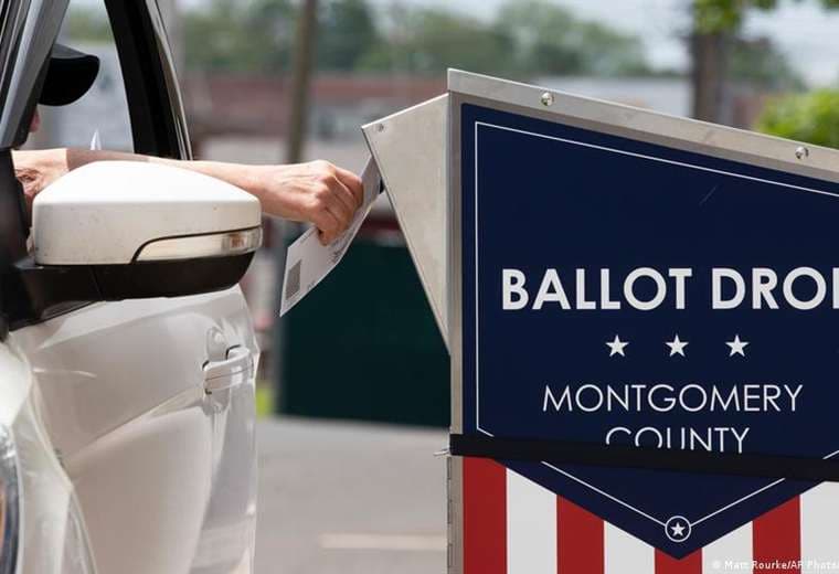 Juez extiende suspensión a restricción al voto de Trump