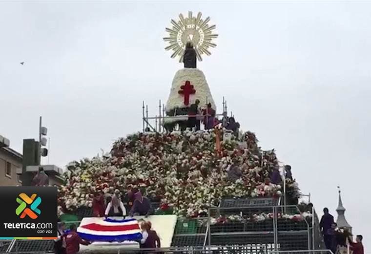 Costa Rica fue el invitado especial de las fiestas de la virgen del Pilar en Zaragoza, España