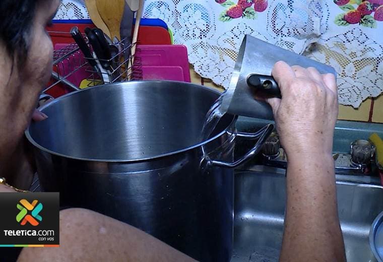 Racionamientos de agua tras la tormenta Nate expone a la población a enfermedades infecciosas