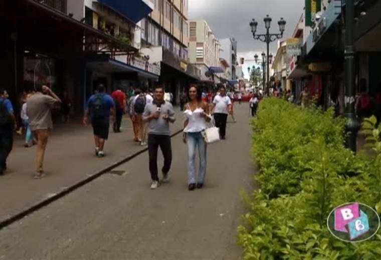 Entrenadora Ingrid Roldán mostró su armario deportivo