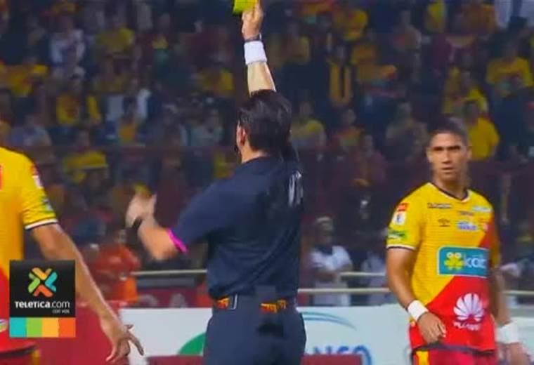 Jonathan McDonald fue expulsado en el Rosabal Cordero.