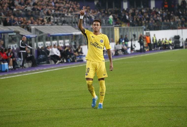 Neymar Jr., futbolista brasileño del PSG.