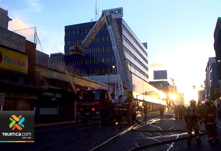 Incendio en la panadería Samuelito