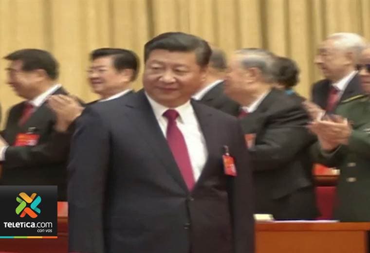 Presidente Xi Jinping anuncia una nueva era del socialismo en China