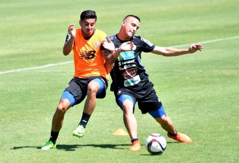 David Guzmán quedó fuera de La Sele por lesión.