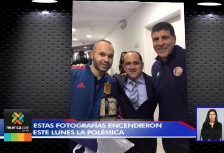 ¿Qué hacía el agente de Danny Carvajal junto con personeros de la Selección en el partido ante España?