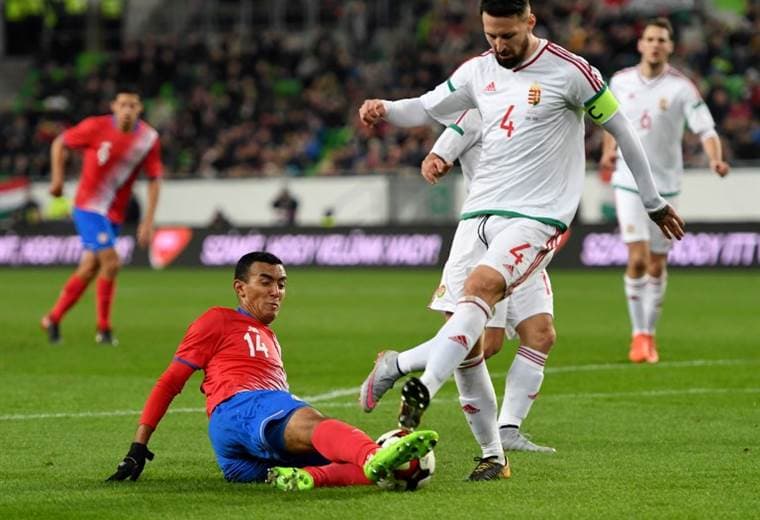 Osvaldo Rodríguez fue titular ante Hungría.|AFP