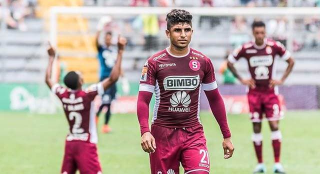 Juan Bustos Golobio vuelve a vivir un calvario con una nueva lesión que lo aleja del Apertura 2017.|Saprissa Oficial