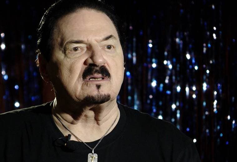 Bobby Kimball vocalista original de banda Toto