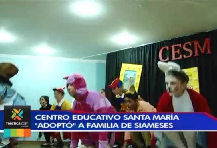 Centro educativo Santa María "adoptó" a familia de siameses