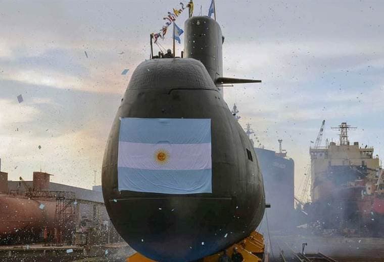 submarino militar desaparecido con 44 personas a bordo en Argentina
