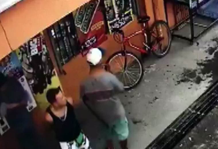 Video muestra segundos previos a un homicidio en Guápiles