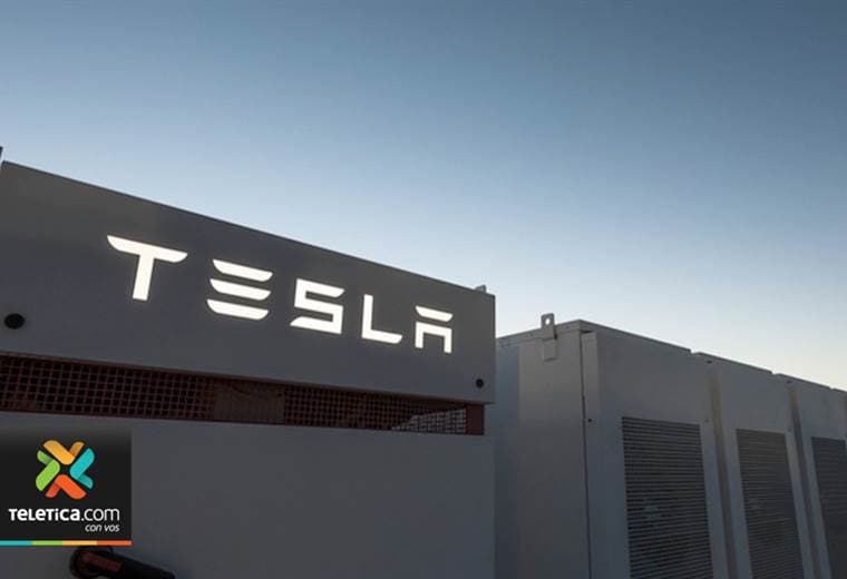 Compañía Tesla crea la batería más grande del mundo