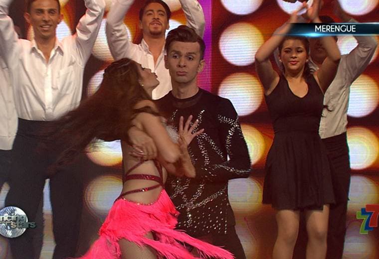 Víctor Carvajal cerró la temporada de Dancing With The Stars con tres coreografías