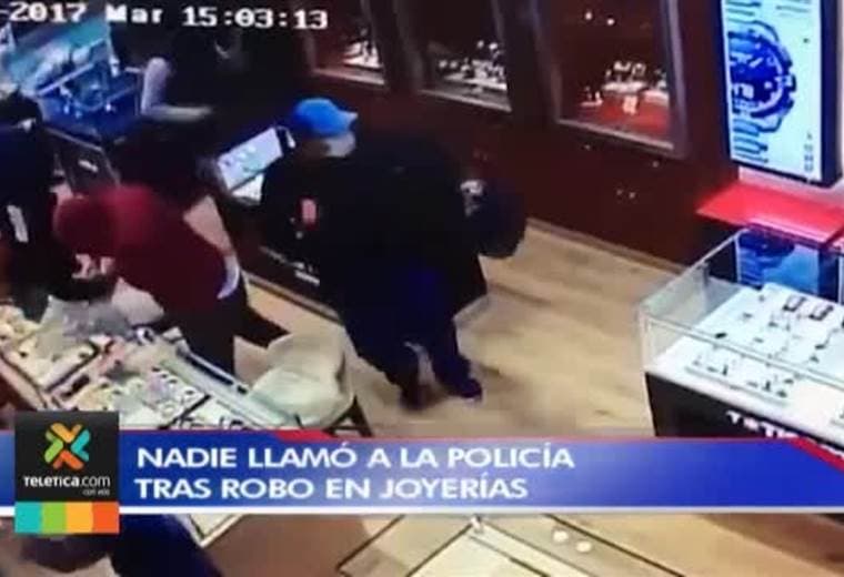 Nadie llamó a la policía tras robo en joyerías de Escazú