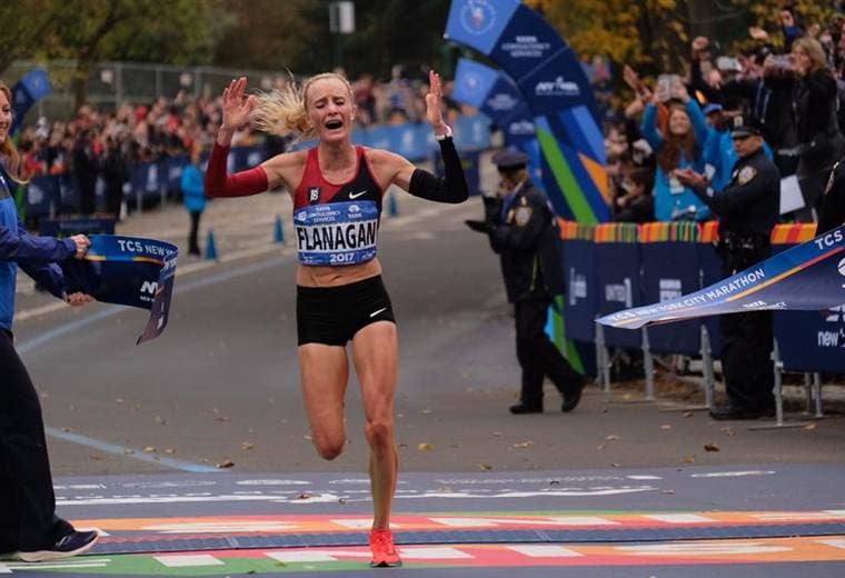 La estadounidense Shalane Flanagan ganó este domingo la Maratón de Nueva York. 