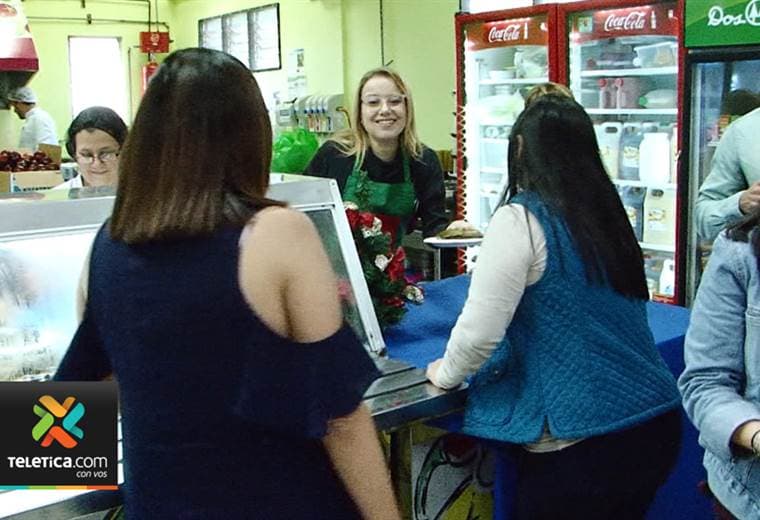 Teletica inauguró la época navideña con su famoso Día del tamal