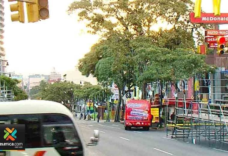 Reubican parada de buses por cierre total de Paseo Colón y Avenida Segunda por Festival de la Luz
