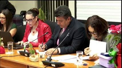 Conclusiones de la comisión legislativa que investigó el cementazo