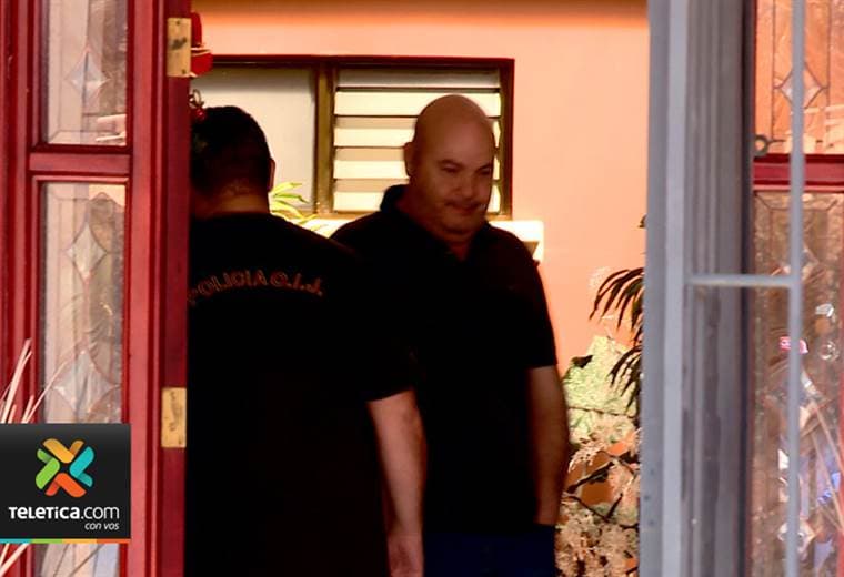 Exdiputado Víctor Hugo Víquez señaló que no tiene nada que ocultar tras allanamiento en su casa