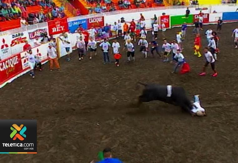 El redondel de toros de Zapote cumple 10 años