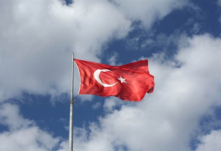 EE. UU. y Turquía reanudarán por completo su servicio mutuo de entrega de visas