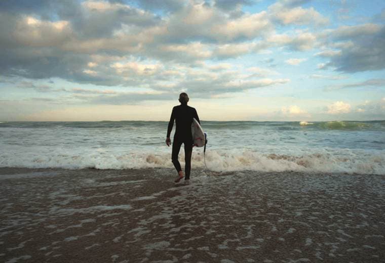 El documental Biarritz Surf Gang narra la vida de los surfistas en la década de los ochentas.  