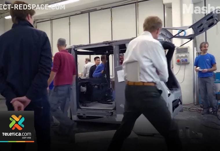 Carro electrico se convierte en oficina