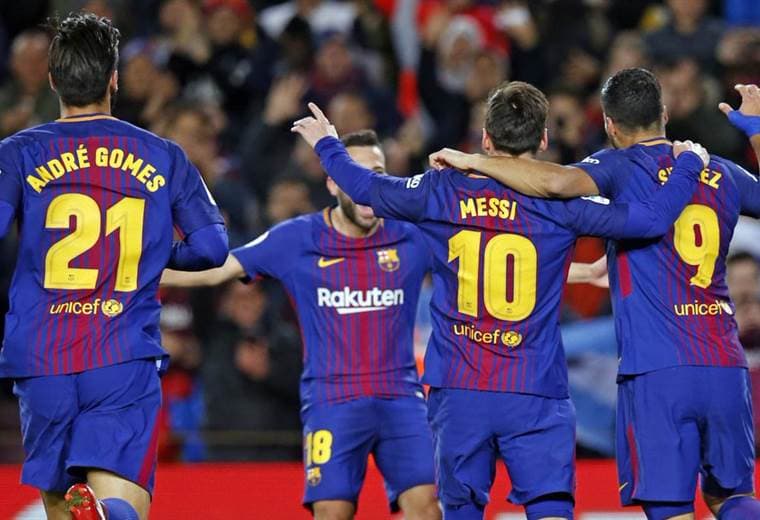 Los jugadores del Barcelona celebran una anotación ante el Celta de Vigo.|Barcelona FC