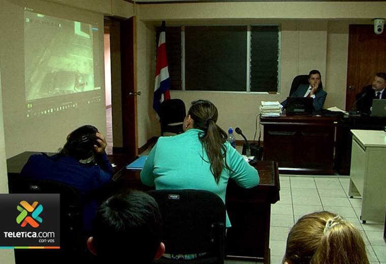 Videos donde se observan asesino de Gerardo Cruz fueron presentado en el juicio