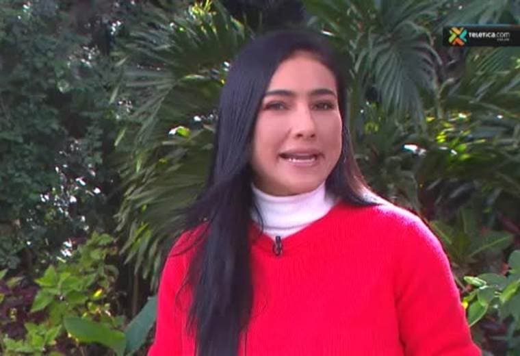 Le dejamos una nueva técnica para pintar las uñas con pilot permanente