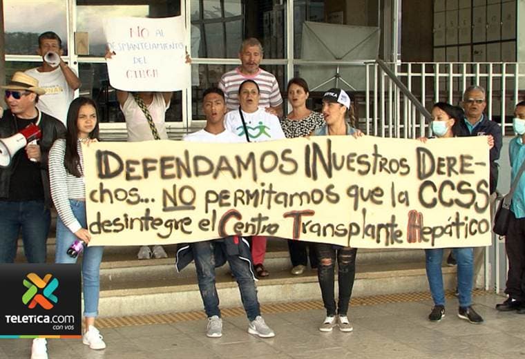 Pacientes hepáticos se manifestaron en hospital México