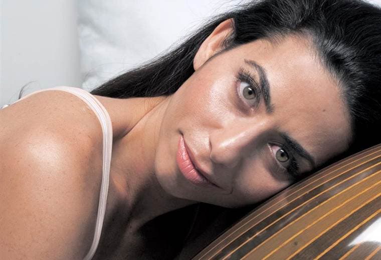 Elizabeth Ayoub: Nominada a Grammy se presentará en Tamarindo Art Wave