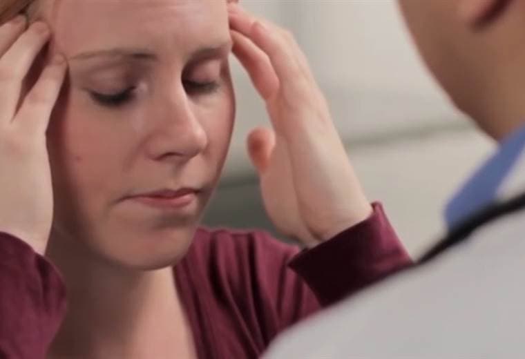 ¿Por qué la migraña afecta más a las mujeres?