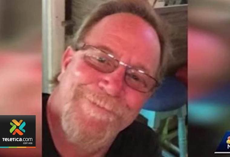 Familiares y amigos buscan a estadounidense desaparecido en playa Jacó hace un mes