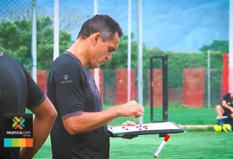 José Miguel Cubero regresará a la titular