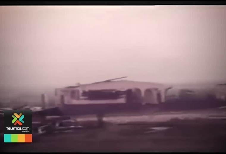 Tras impacto del huracán Juana hace 30 años los vecinos de Ciudad Neily aun tratan de levantarse