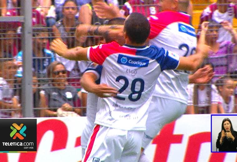 San Carlos está cerca de igualar su mejor año tras ascender a Primera División