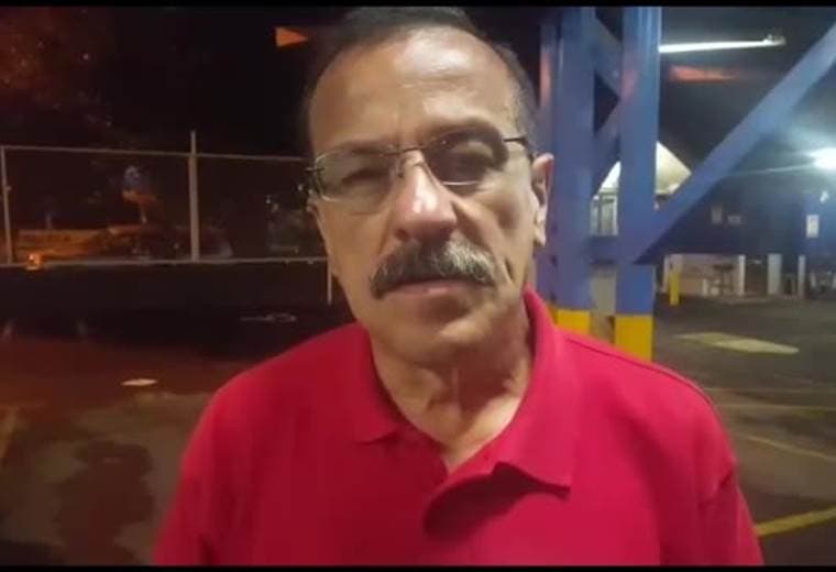 Albino Vargas se refiere a la aprobación en primer debate del plan fiscal